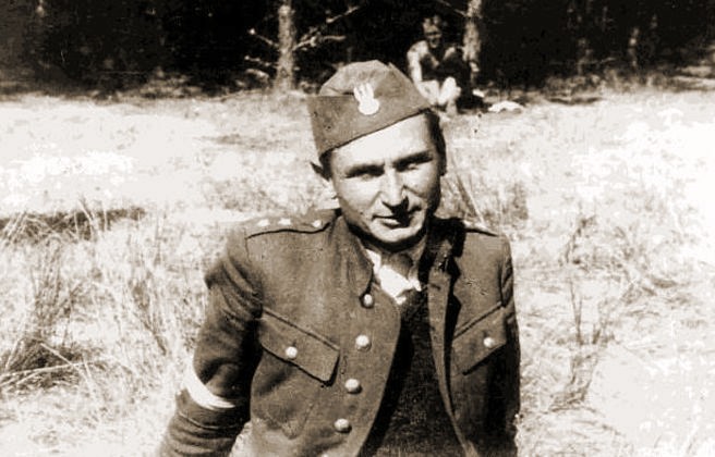 Zdjęcie żołnierza z czasów II wojny światowej